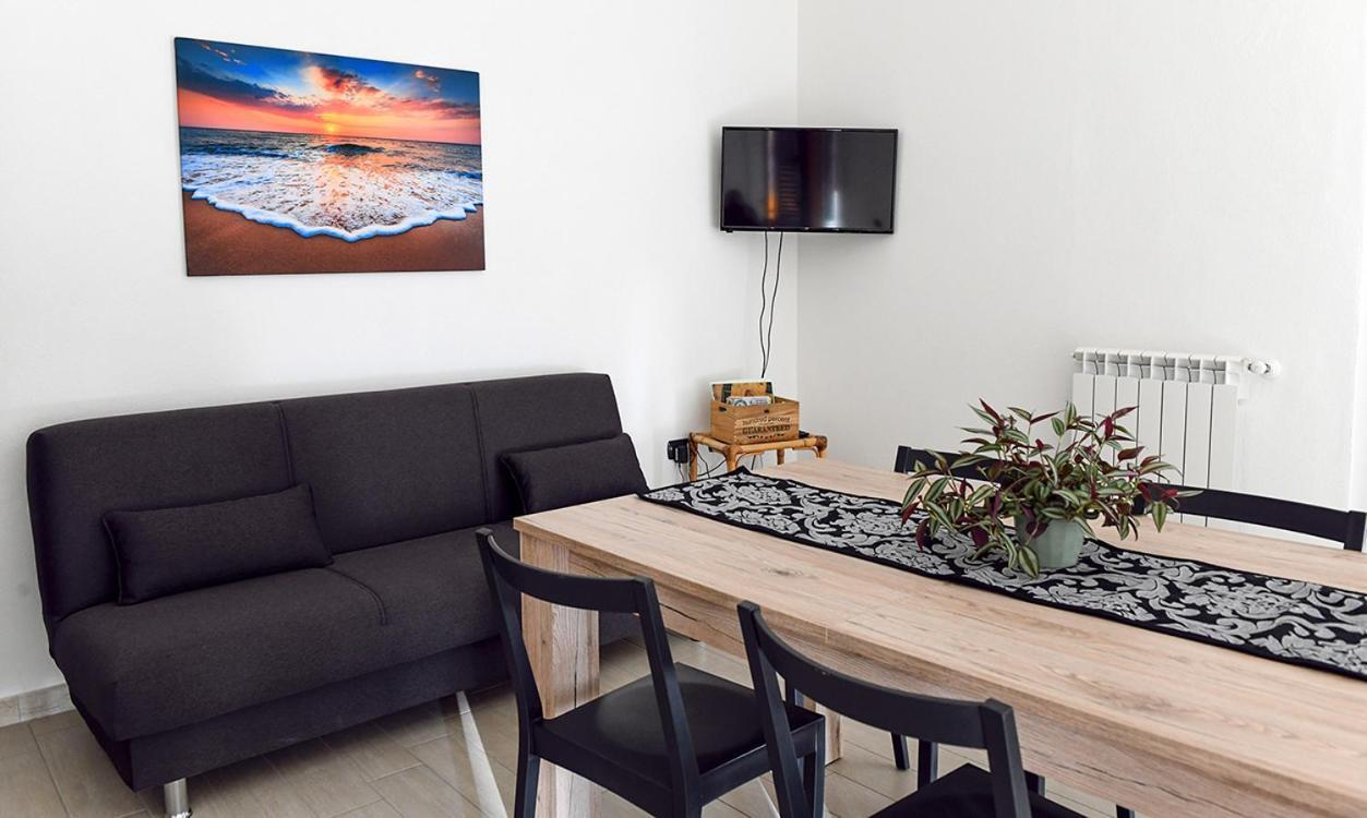 Ferienwohnung Kris87 A 5 Minuti Dal Porto Alghero Exterior foto
