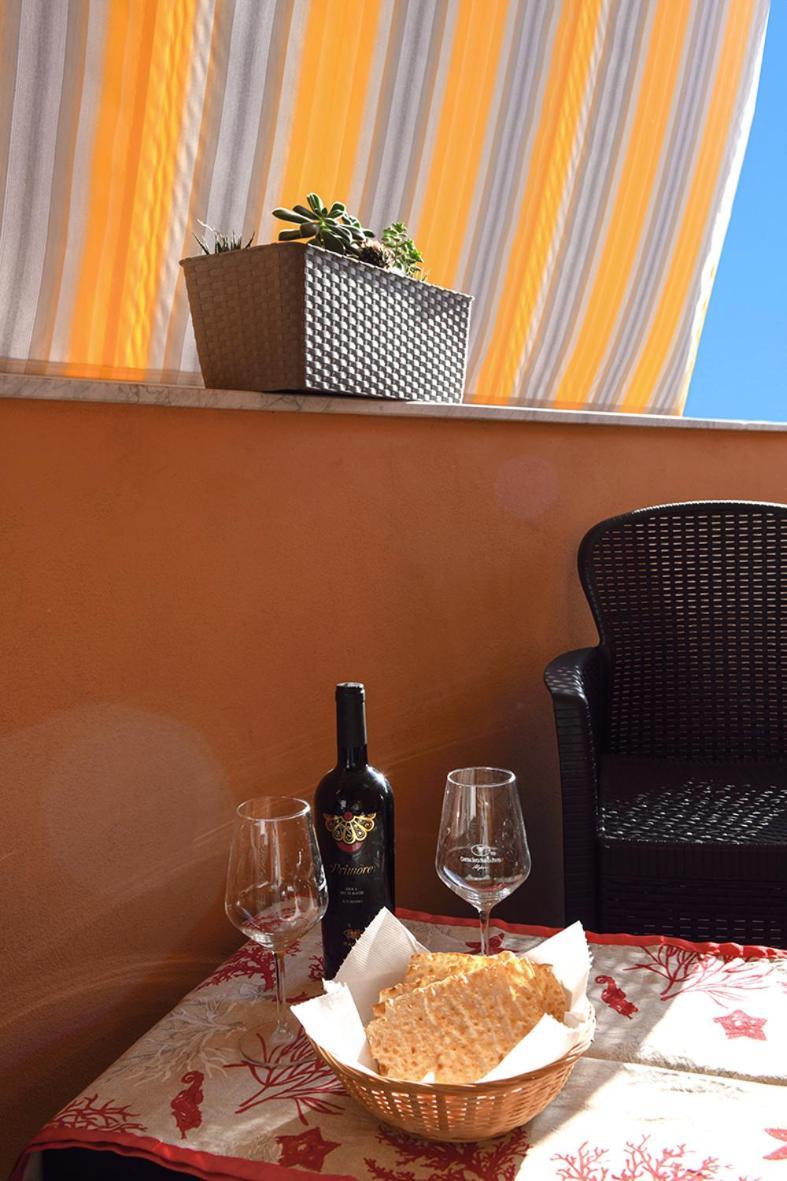 Ferienwohnung Kris87 A 5 Minuti Dal Porto Alghero Exterior foto